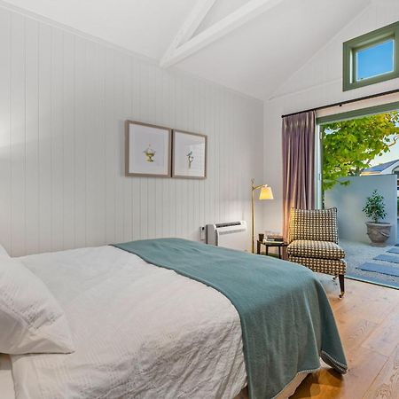 Augusta Hut Villa Auckland Exteriör bild